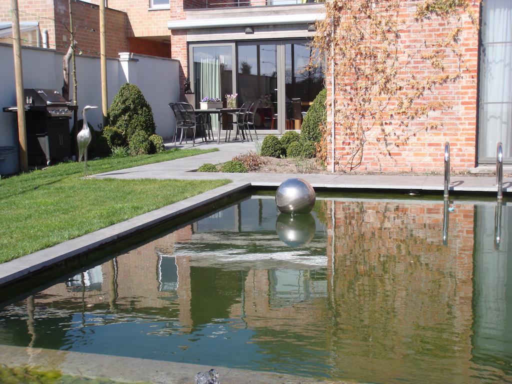 B&B De Grote Plaats Хогстратен Экстерьер фото